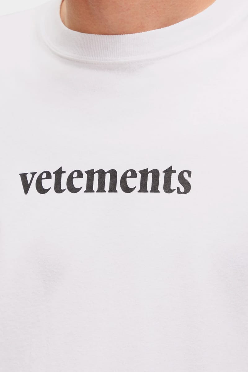 VETEMENTS logo-print cotton shirt - Black