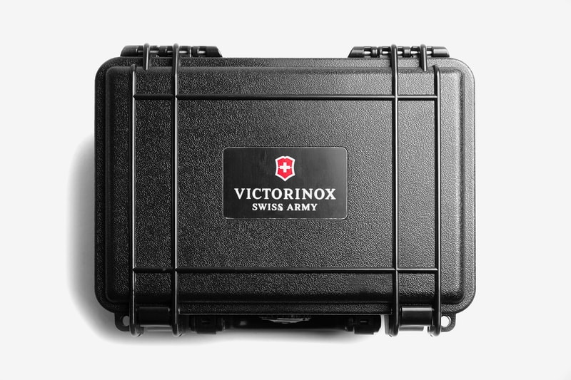 Victorinox Swiss Army Carbon Mechanical Watch INOX composite timepiece watches accessories knife pocket spartan PS