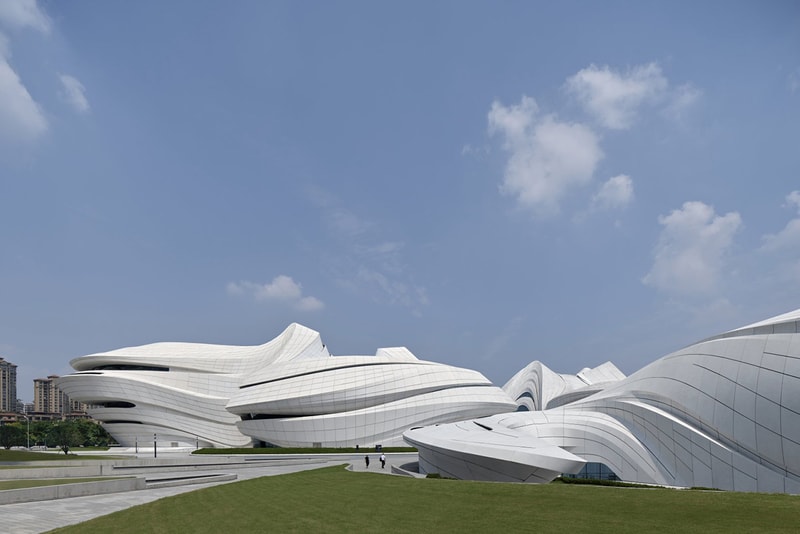 Zaha Hadid Architects Culture Arts Centre China Hunan theater organic architecture