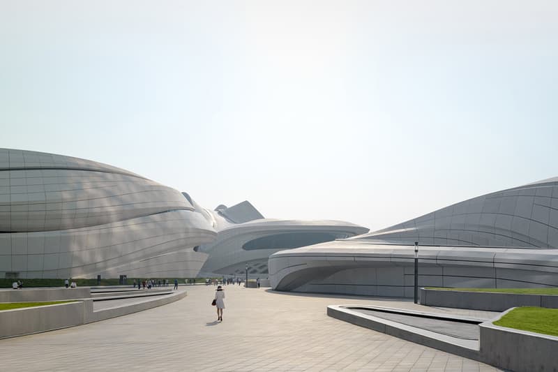 Zaha Hadid Architects Culture Arts Centre China Hunan theater organic architecture