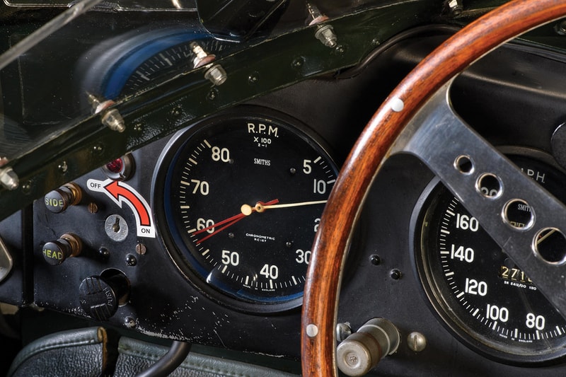 Rare Original 1955 Jaguar D-Type Auction race car australia local circuits races rm sotheby's paris france