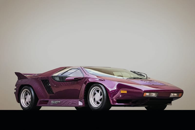 Barely Run-In & Super-Rare 1991 Vector W8 Twin Turbo Heads up RM Sotheby's Auction