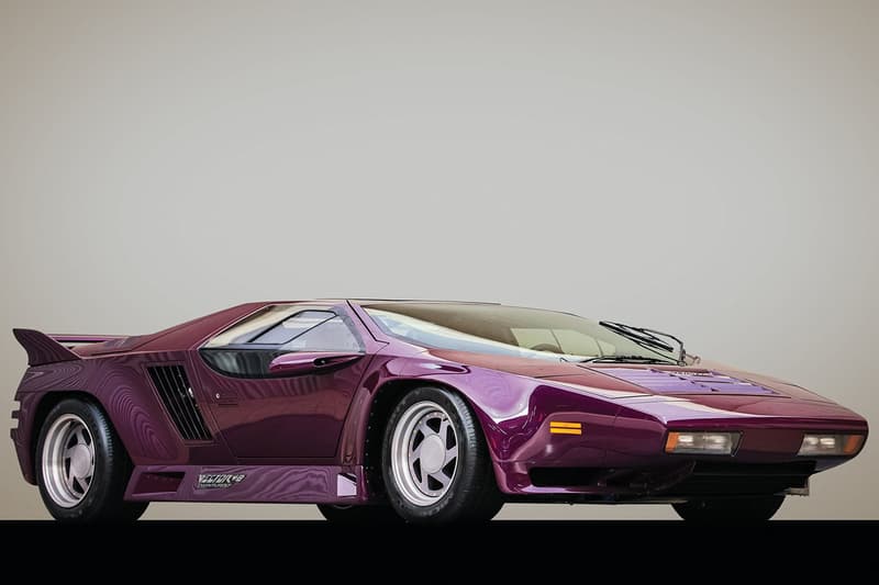 1991 Vector W8 Twin Turbo For Auction RM Sotheby's $300,000 - $450,000 USD Classic '90s Supercar 242 mph 0-60 MPH 3.9 Seconds One of 17 Production Models Super Limited Car News