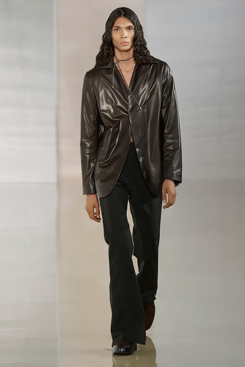 Acne Studios Fall Winter 2020 Collection Runway Paris Fashion Week Scandinavian minimalism co ed mens womens gender fluid cream color shades leather sweden Johnny Johansson