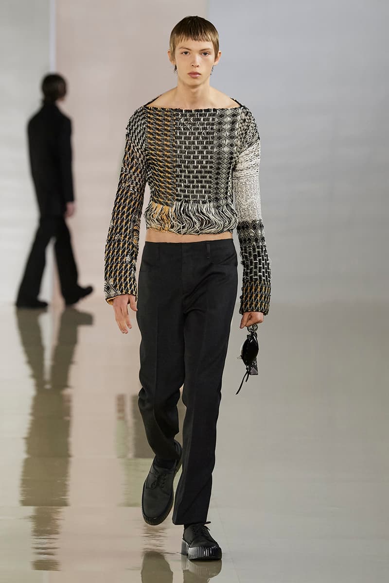 Acne Studios Fall Winter 2020 Collection Runway Paris Fashion Week Scandinavian minimalism co ed mens womens gender fluid cream color shades leather sweden Johnny Johansson