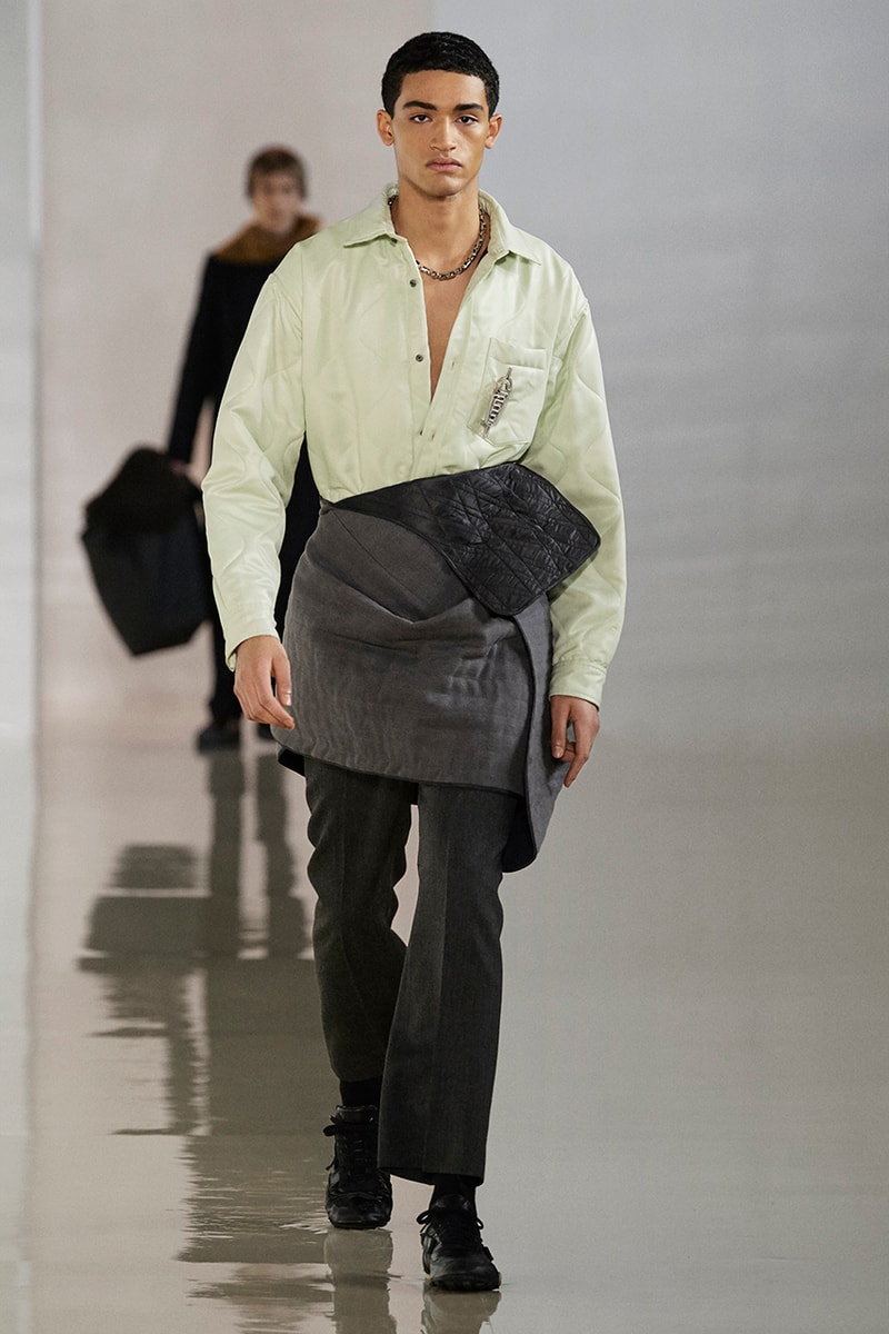 Acne Studios Fall Winter 2020 Collection Runway Paris Fashion Week Scandinavian minimalism co ed mens womens gender fluid cream color shades leather sweden Johnny Johansson