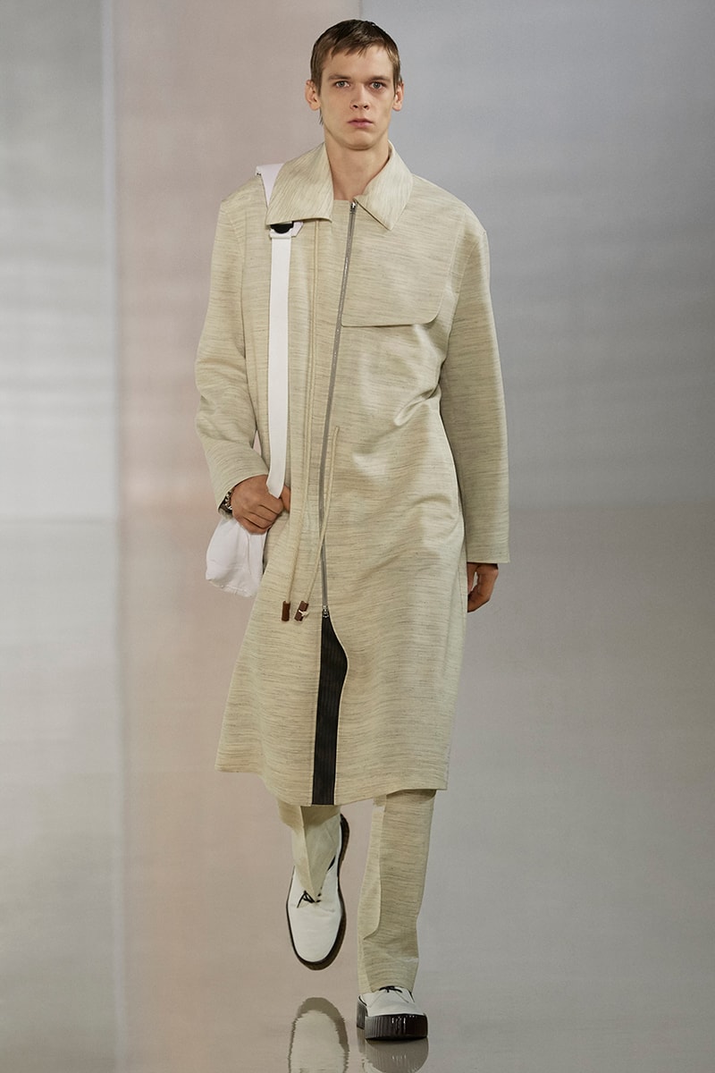 Acne Studios Fall Winter 2020 Collection Runway Paris Fashion Week Scandinavian minimalism co ed mens womens gender fluid cream color shades leather sweden Johnny Johansson