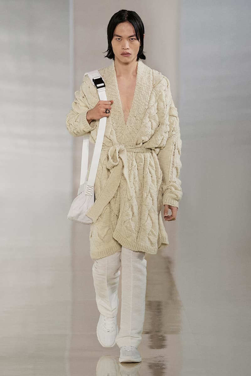 Acne Studios Fall Winter 2020 Collection Runway Paris Fashion Week Scandinavian minimalism co ed mens womens gender fluid cream color shades leather sweden Johnny Johansson