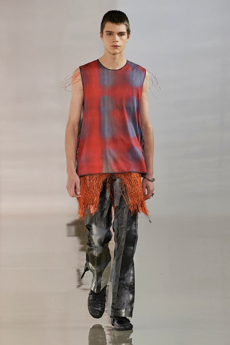 Acne Studios Fall Winter 2020 Collection Runway Paris Fashion Week Scandinavian minimalism co ed mens womens gender fluid cream color shades leather sweden Johnny Johansson