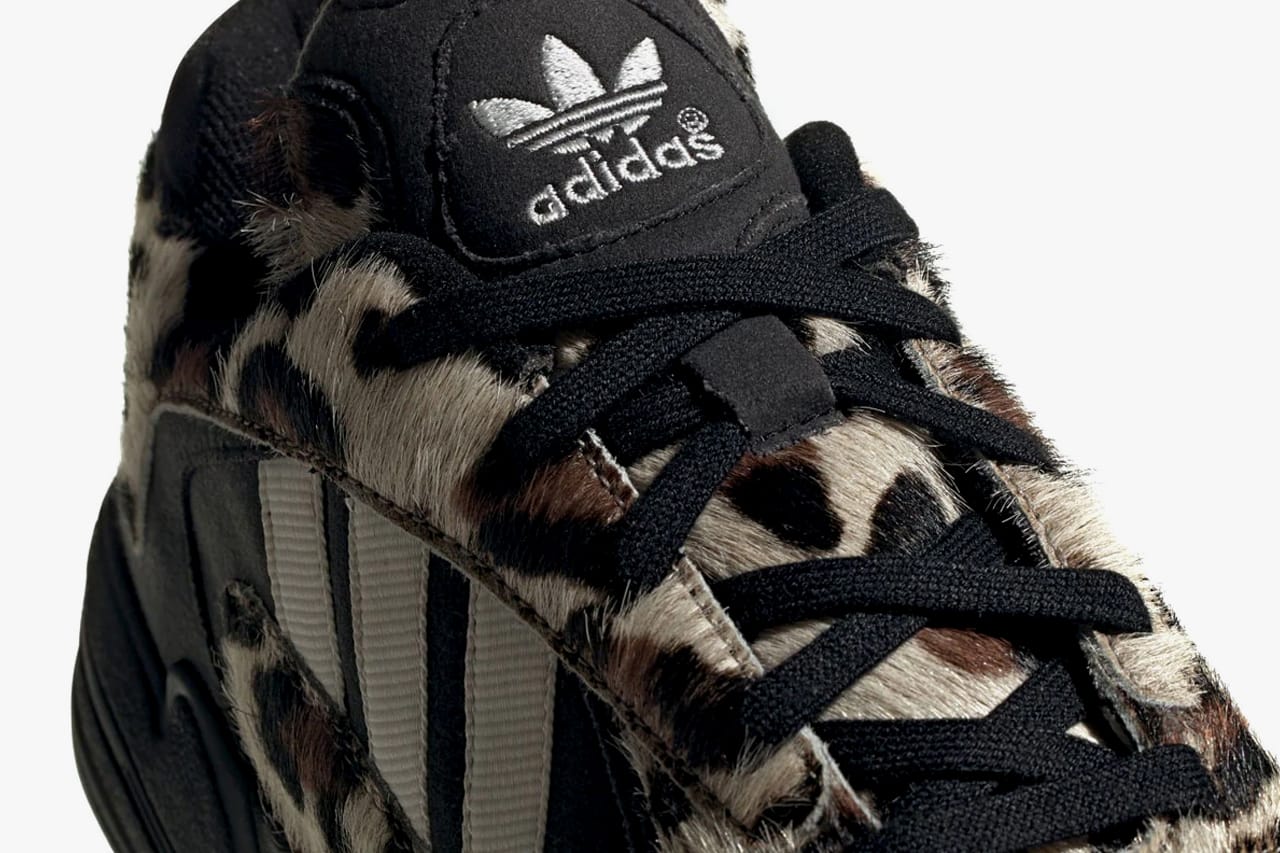 black adidas yung trainers