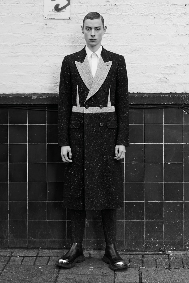 Alexander McQueen Fall/Winter 2020 Menswear Lookbook Collection Sarah Burton Creative Director Double-breasted overcoats Tailoring Military Coats Jackets Milan Fashion Week