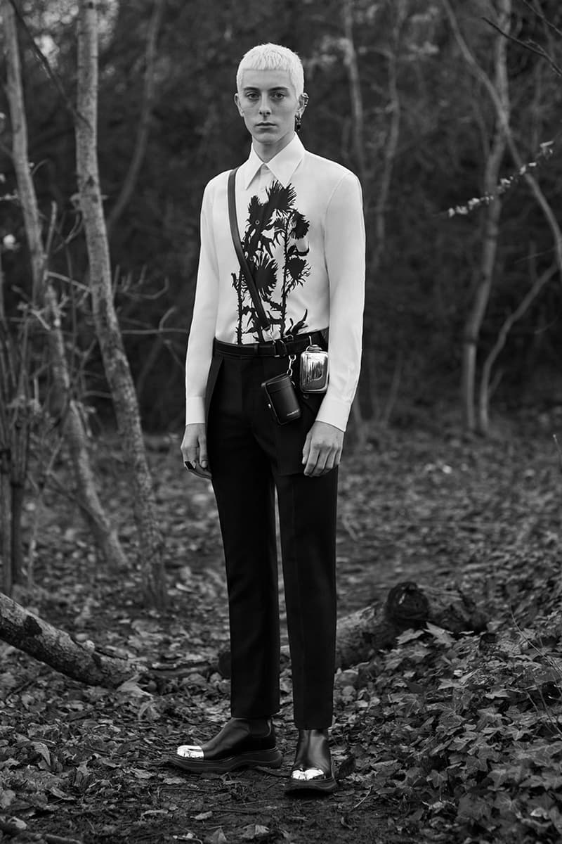 Alexander McQueen Fall/Winter 2020 Menswear Lookbook Collection Sarah Burton Creative Director Double-breasted overcoats Tailoring Military Coats Jackets Milan Fashion Week