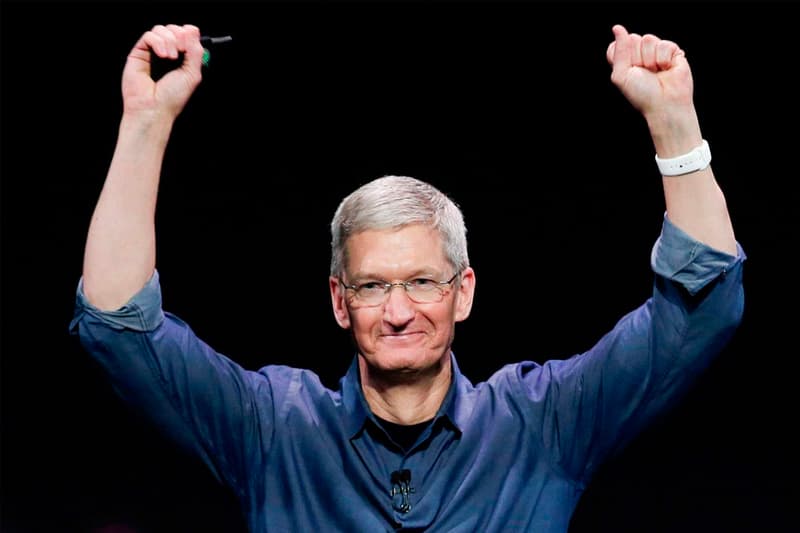four largest technology tech companies 4 trillion usd worth valuation apple amazon alphabet microsoft