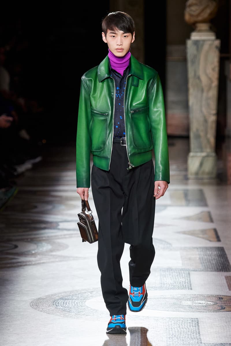 Berluti Fall/Winter 2020 Collection Runway Show presentation kris van assche fw20 paris fashion week pfw