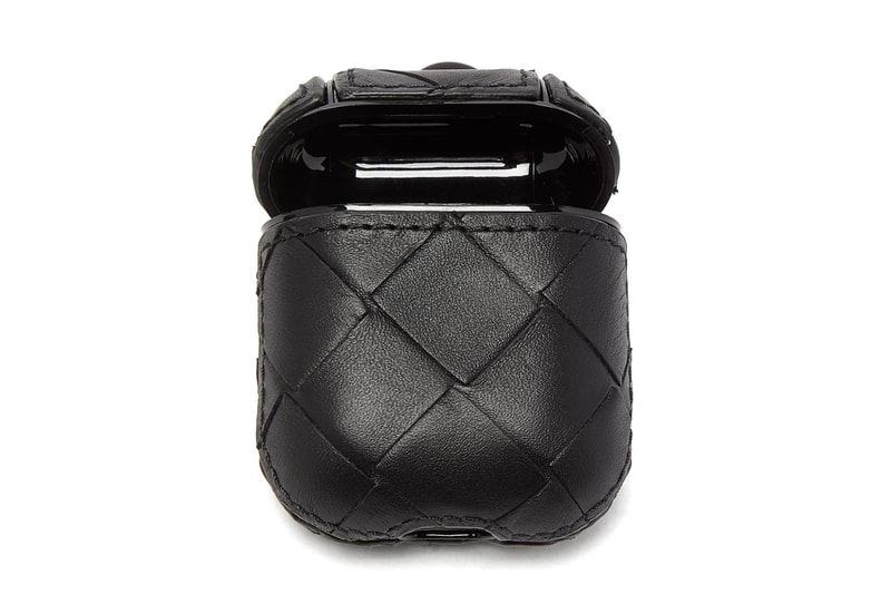 Bottega Veneta  Intrecciato Weave AirPods Case leather Italian fashion headphones BV 