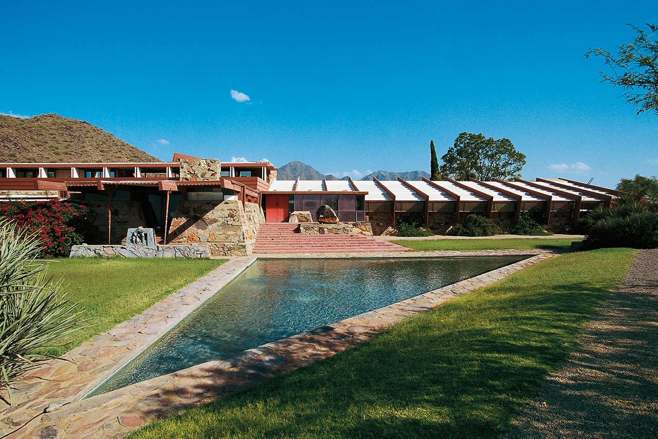 Frank Lloyd Wright Architecture School Close Taliesin 88 years old arizona design desert wisconsin