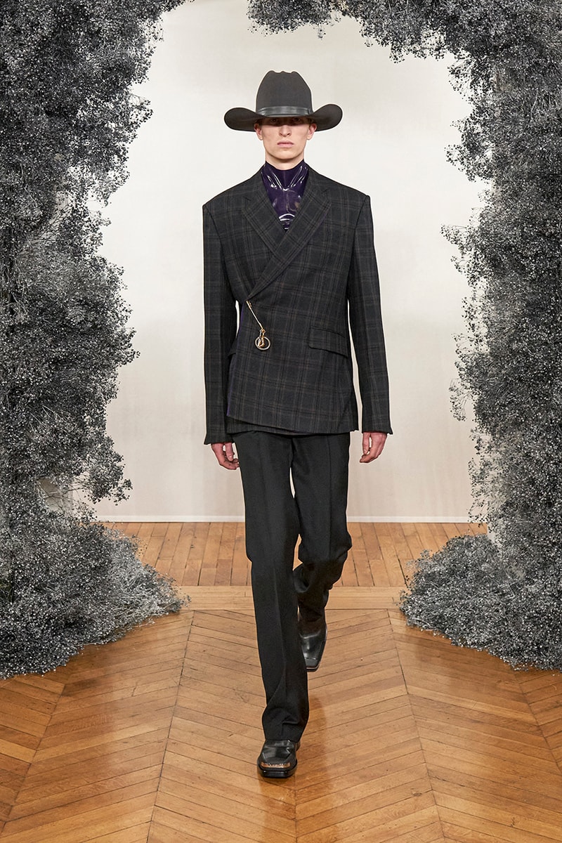 Givenchy FW20 Paris Fashion Week Menswear Show jewelry brooches pins charms los angeles india sweaters tailoring slimline blazers trench coats hardware