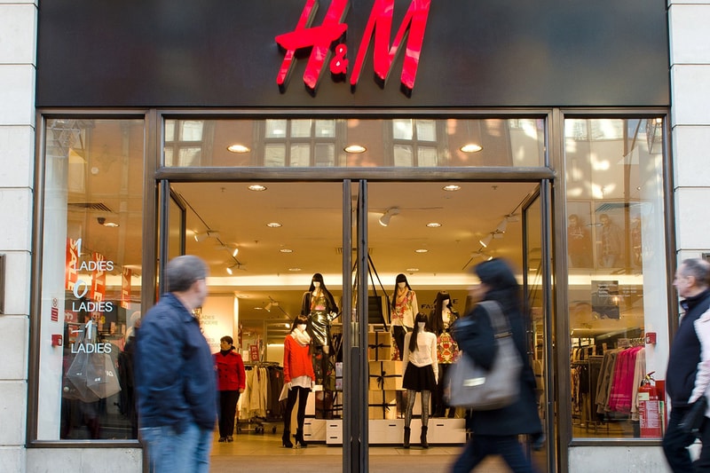 H&M Sell Clothes Circulose Fabric garments upcycled jeans cotton viscose lifecycle scale Re:newcell co:lab swedish