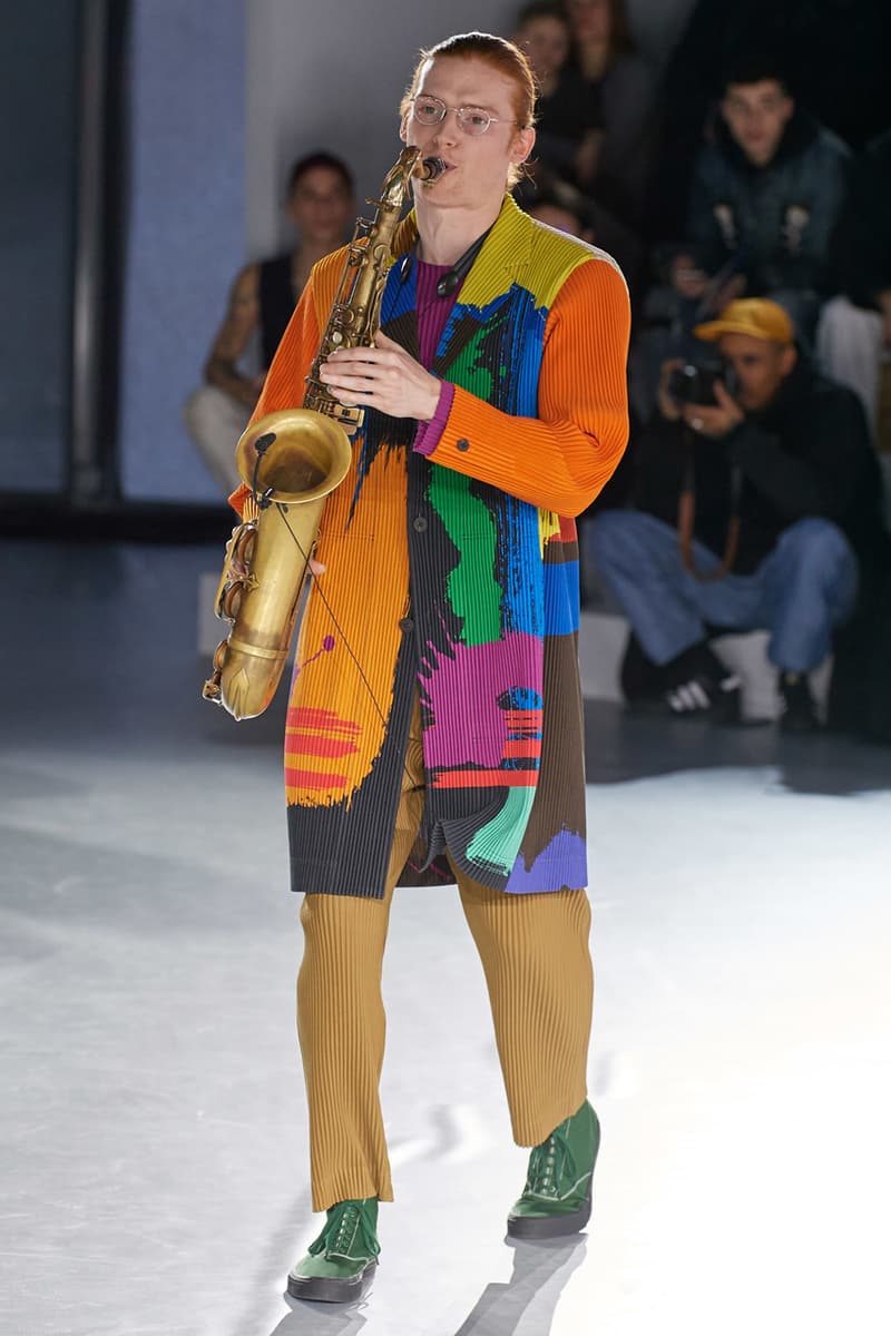 HOMME PLISSÉ Issey Miyake Fall/Winter 2020 Collection Runway menswear fw20 paris fashion week homme plisse