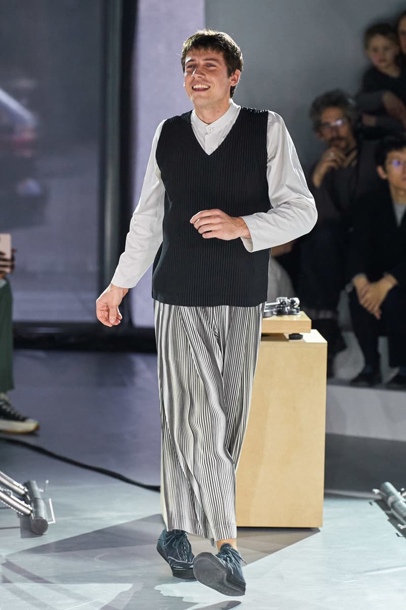 HOMME PLISSÉ Issey Miyake Fall/Winter 2020 Collection Runway menswear fw20 paris fashion week homme plisse