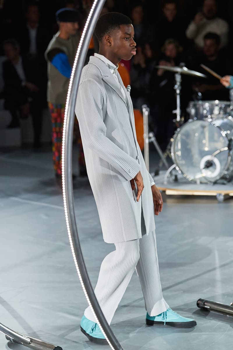 HOMME PLISSÉ Issey Miyake Fall/Winter 2020 Collection Runway menswear fw20 paris fashion week homme plisse