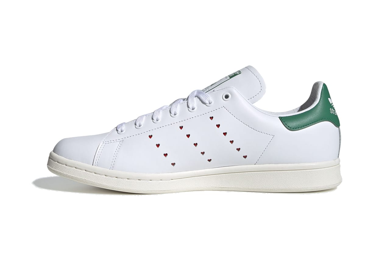 stan smith trainers white red heart