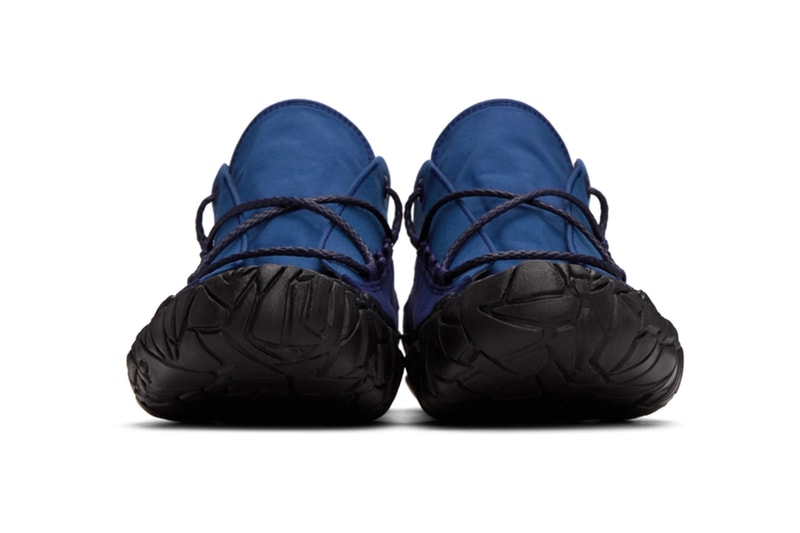 Issey Miyake Canvas NY Sneakers made in japan japanese designer footwear shoes sneakers kicks runners trainers geometric faux fur trim pull tab lace up lightweight fall winter 2020