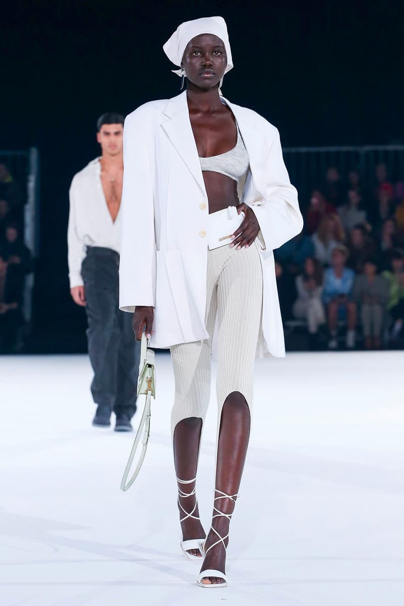 Jacquemus Fall Winter 2020 Collection Runway Paris Fashion Week pfw co ed mens womens french parisian deconstrcuted olive drab minimal denim exagerrated Simon Porte Jacquemus