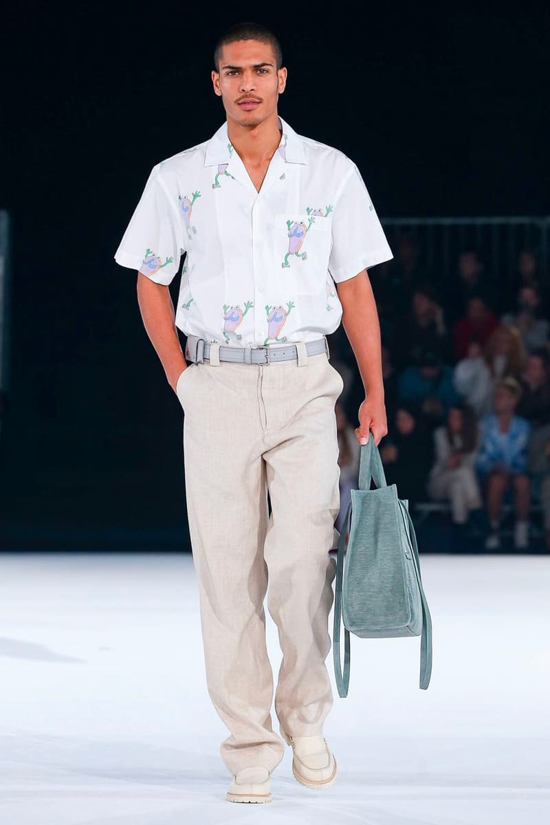 Jacquemus Fall Winter 2020 Collection Runway Paris Fashion Week pfw co ed mens womens french parisian deconstrcuted olive drab minimal denim exagerrated Simon Porte Jacquemus