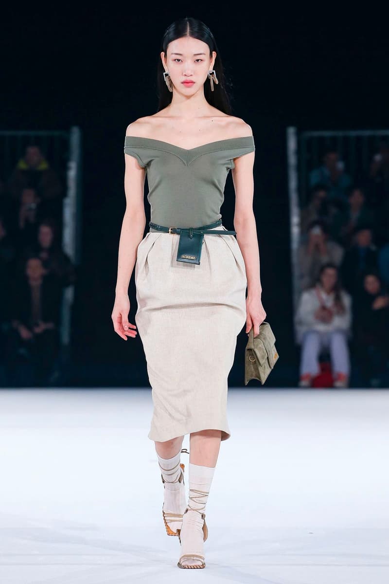 Jacquemus Fall Winter 2020 Collection Runway Paris Fashion Week pfw co ed mens womens french parisian deconstrcuted olive drab minimal denim exagerrated Simon Porte Jacquemus