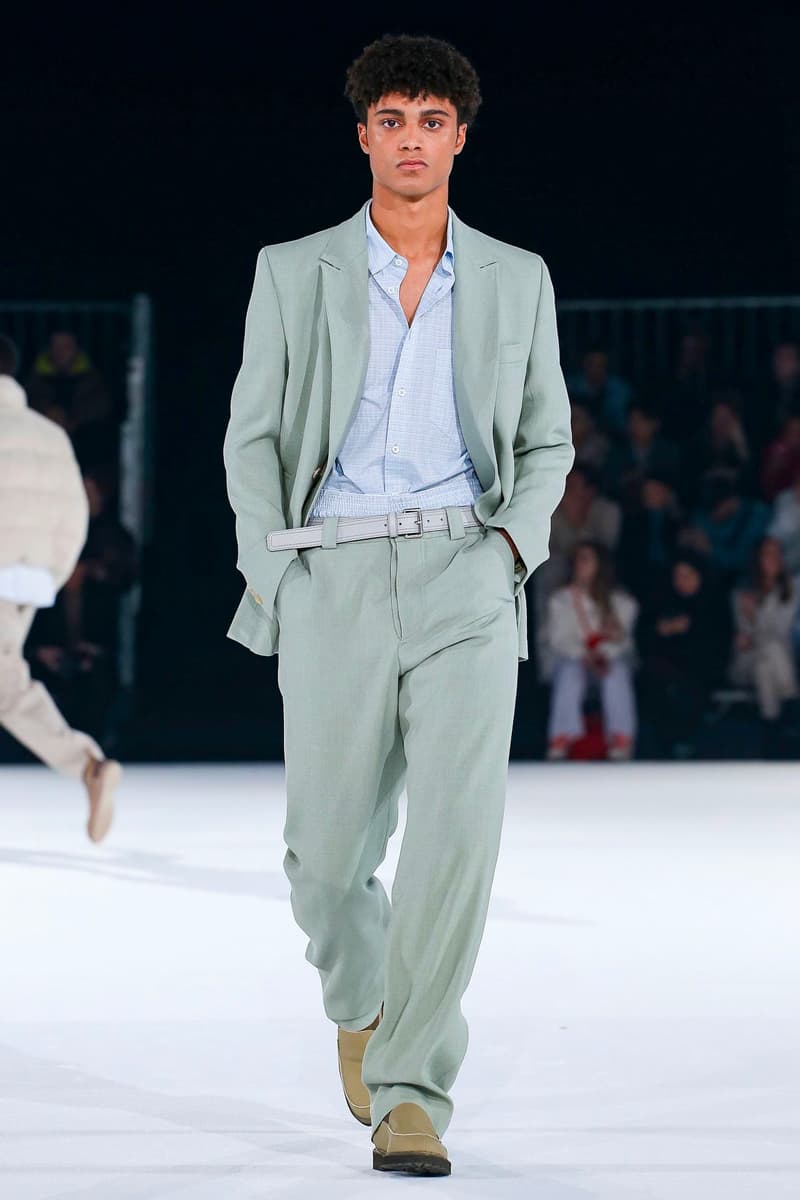 Jacquemus Fall Winter 2020 Collection Runway Paris Fashion Week pfw co ed mens womens french parisian deconstrcuted olive drab minimal denim exagerrated Simon Porte Jacquemus