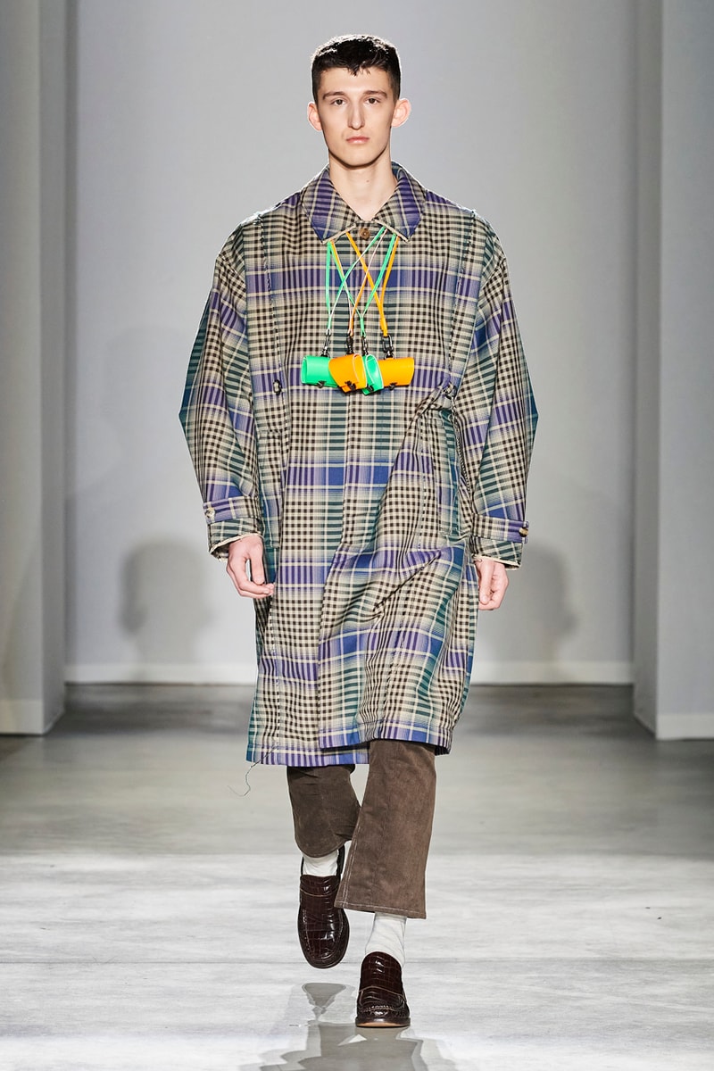 JIEDA Fall/Winter 2020 Collection Milan Men's Fashion Week Runway Presentation Trousers Blazers Coats Jackets Hoodies Vests Plaid Gingham Acid-Wash Knitwear Hiroyuki Fujita