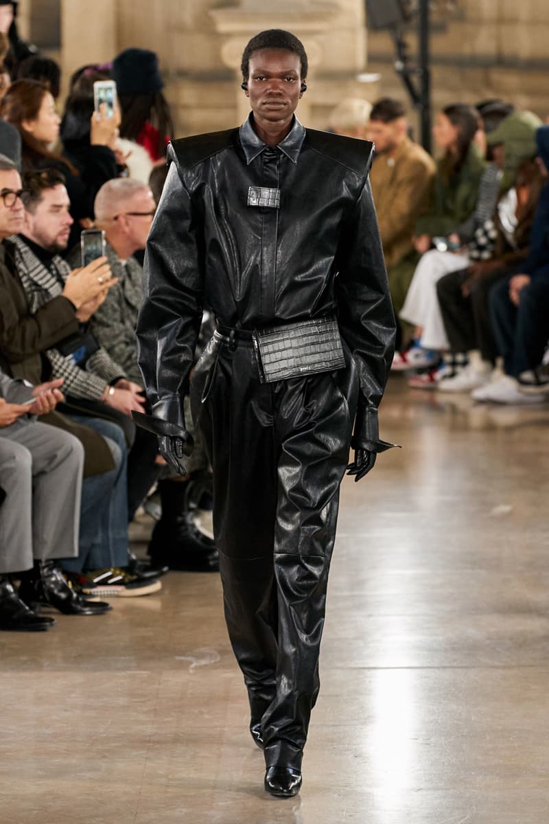 JUUN.J Fall/Winter 2020 Collection Runway menswear pfw paris fashion week fw20 menswear Jung Wook Jun