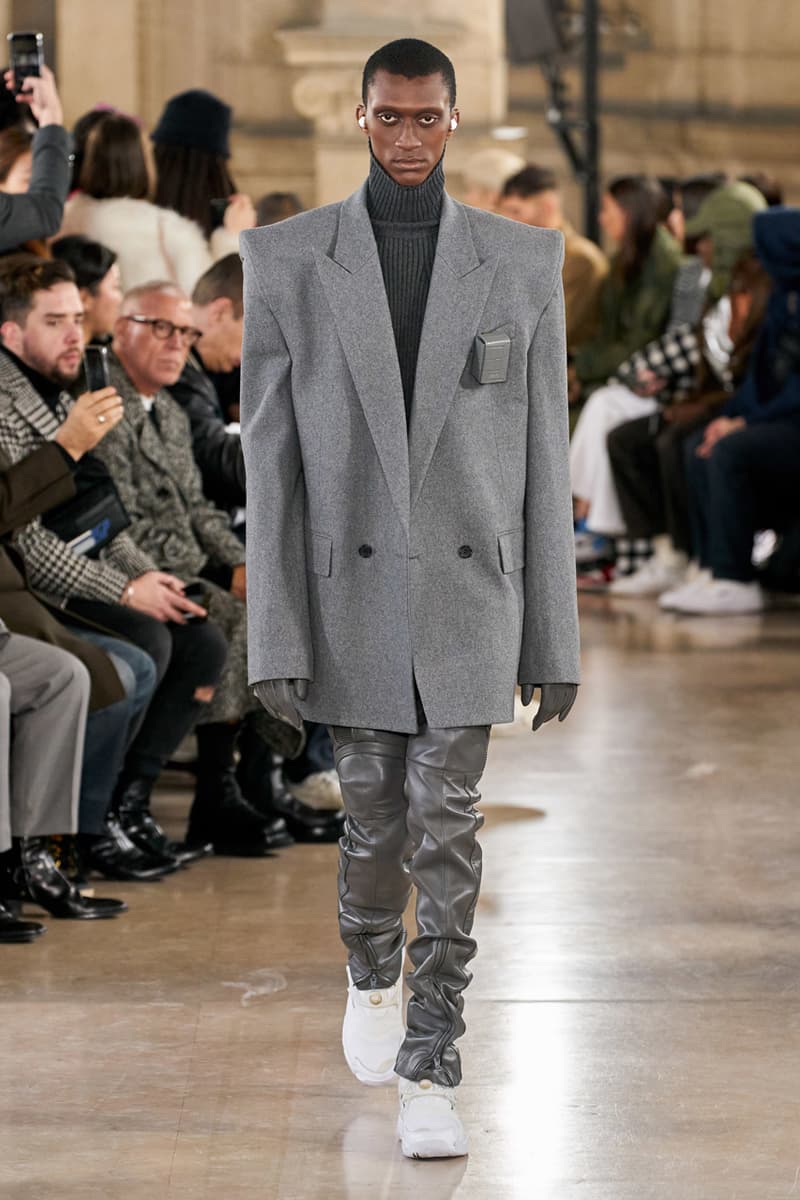 JUUN.J Fall/Winter 2020 Collection Runway menswear pfw paris fashion week fw20 menswear Jung Wook Jun