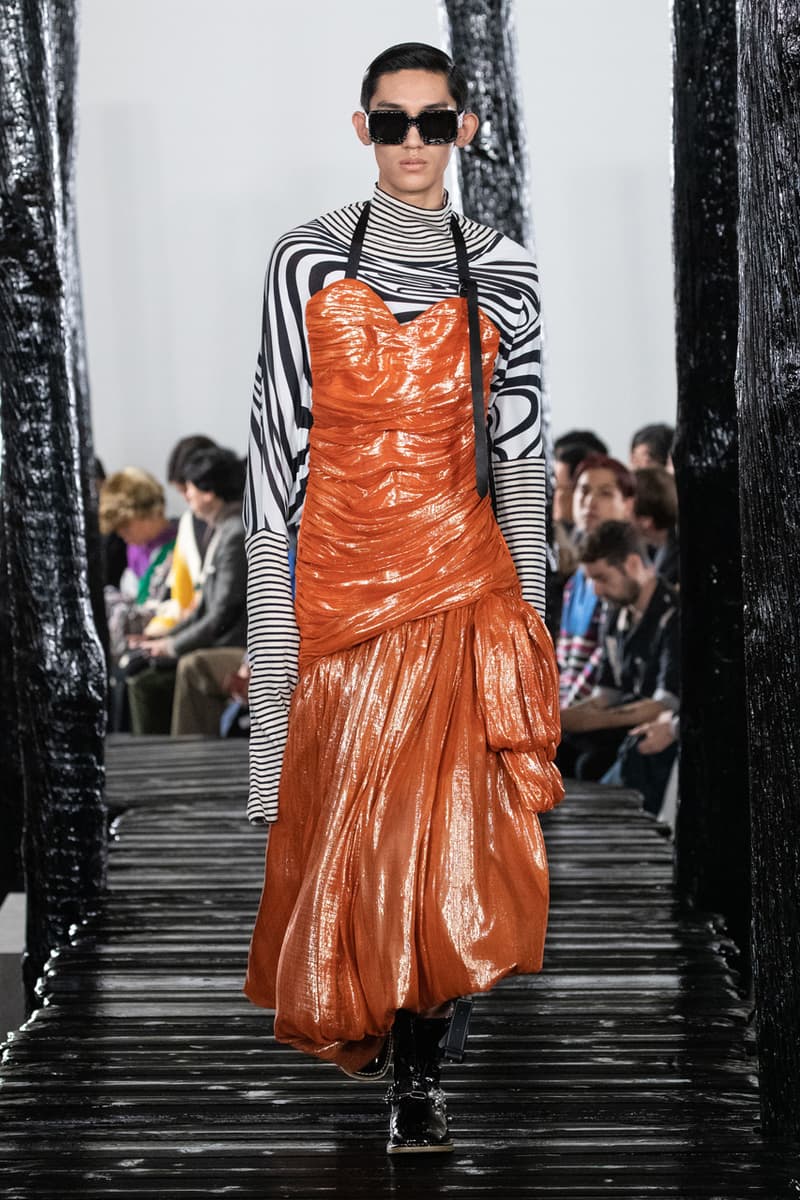 LOEWE Fall/Winter 2020 Runway Collection Paris Fashion Week Jackets Coats Shirts Pants Chain Links Bags Hats Blazers Capes Scarves Dresses Studs Silk