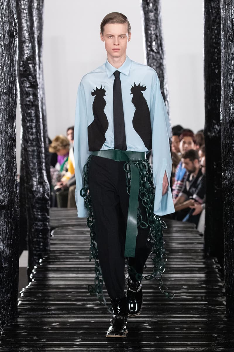 LOEWE Fall/Winter 2020 Runway Collection Paris Fashion Week Jackets Coats Shirts Pants Chain Links Bags Hats Blazers Capes Scarves Dresses Studs Silk