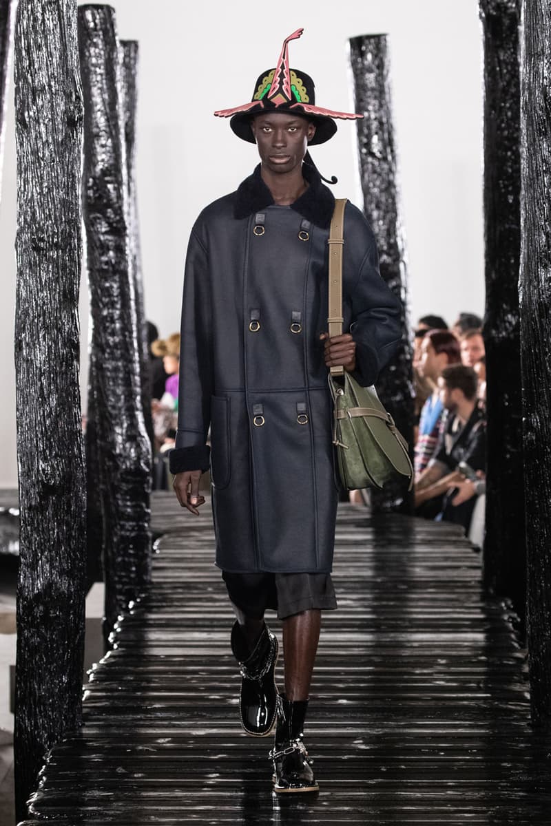 LOEWE Fall/Winter 2020 Runway Collection Paris Fashion Week Jackets Coats Shirts Pants Chain Links Bags Hats Blazers Capes Scarves Dresses Studs Silk