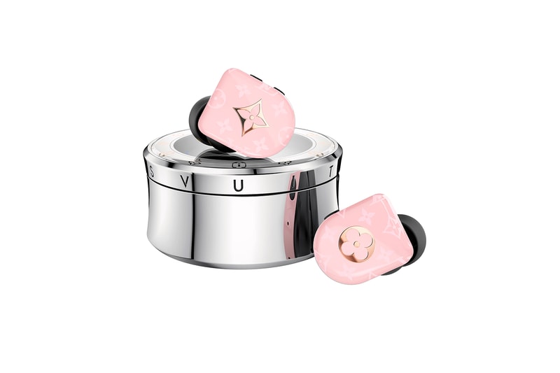 Louis Vuitton Horizon Earphones Update News monogram LV tech music audio Master & Dynamic style accessories 
