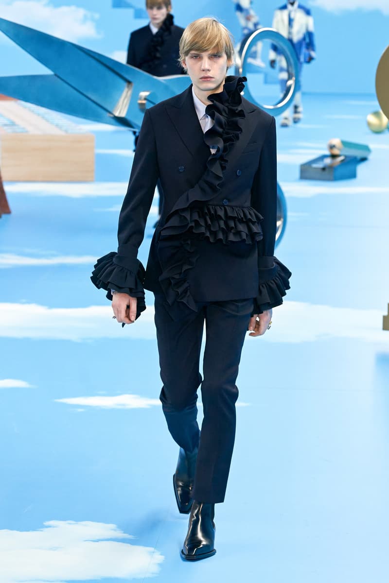 Louis Vuitton fw20 Paris Fashion Week Runway Show mens fall winter 2020 virgil abloh