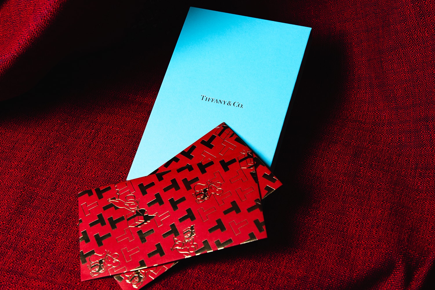 Best Branded Lunar New Year Red Pockets Round-Up year of the rat Louis Vuitton Celine Paul Smith bape Adidas hbx baby milo Burberry clot Chinese new year fendi Gucci nike Rimowa Tiffany and co moma Jollibee Valentino Versace