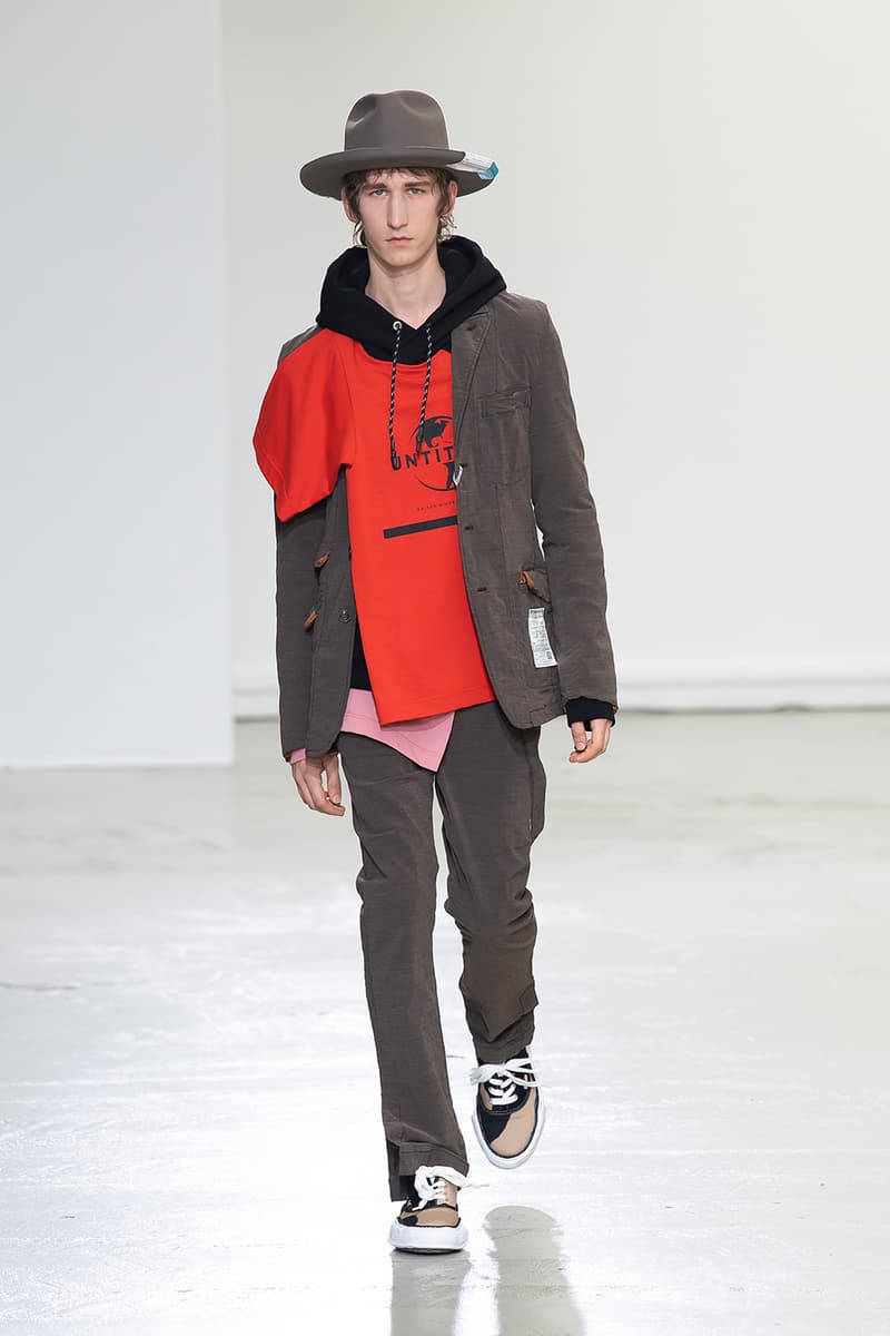 Maison Mihara Yasuhiro FW20 Paris Runway deconstruction 