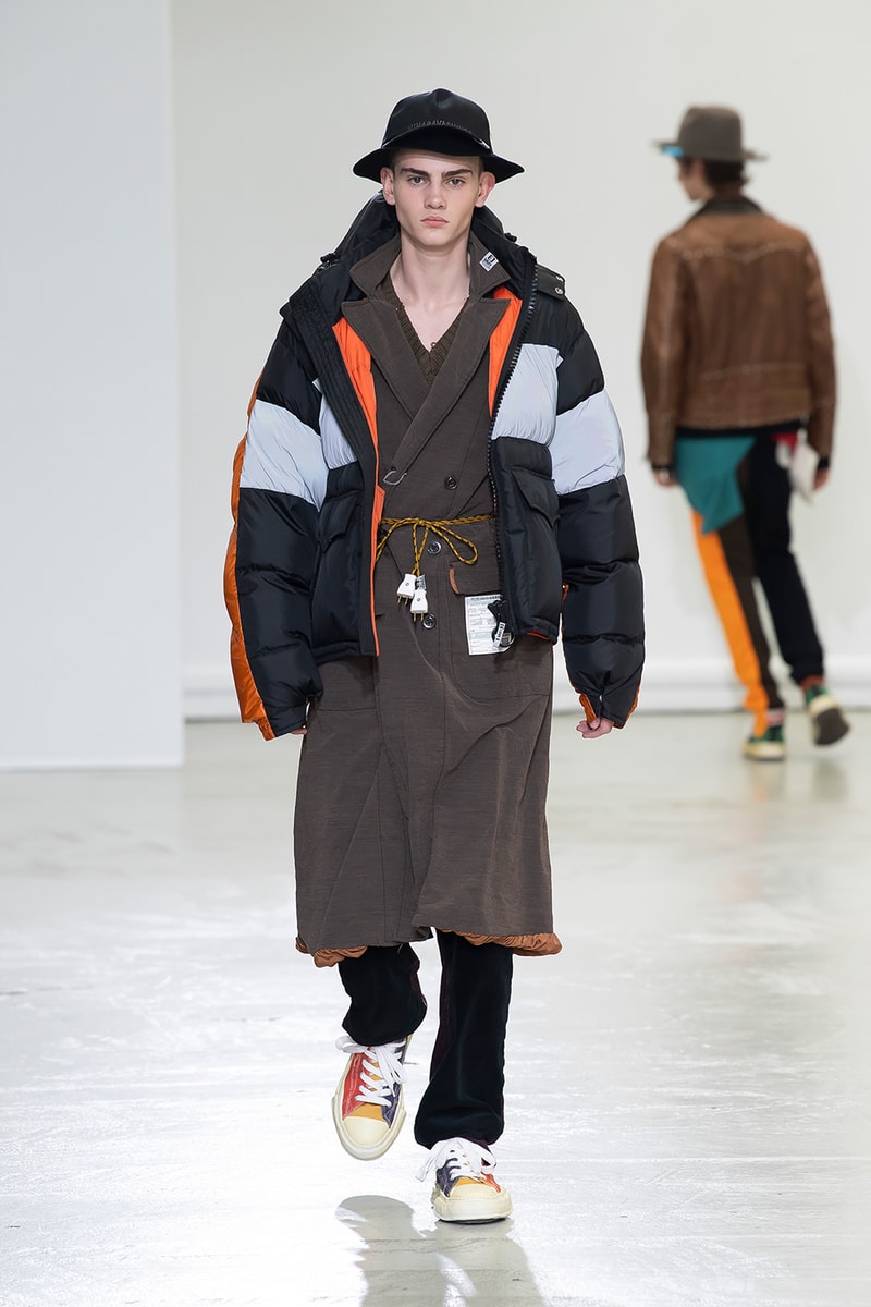 Maison Mihara Yasuhiro FW20 Paris Runway deconstruction 