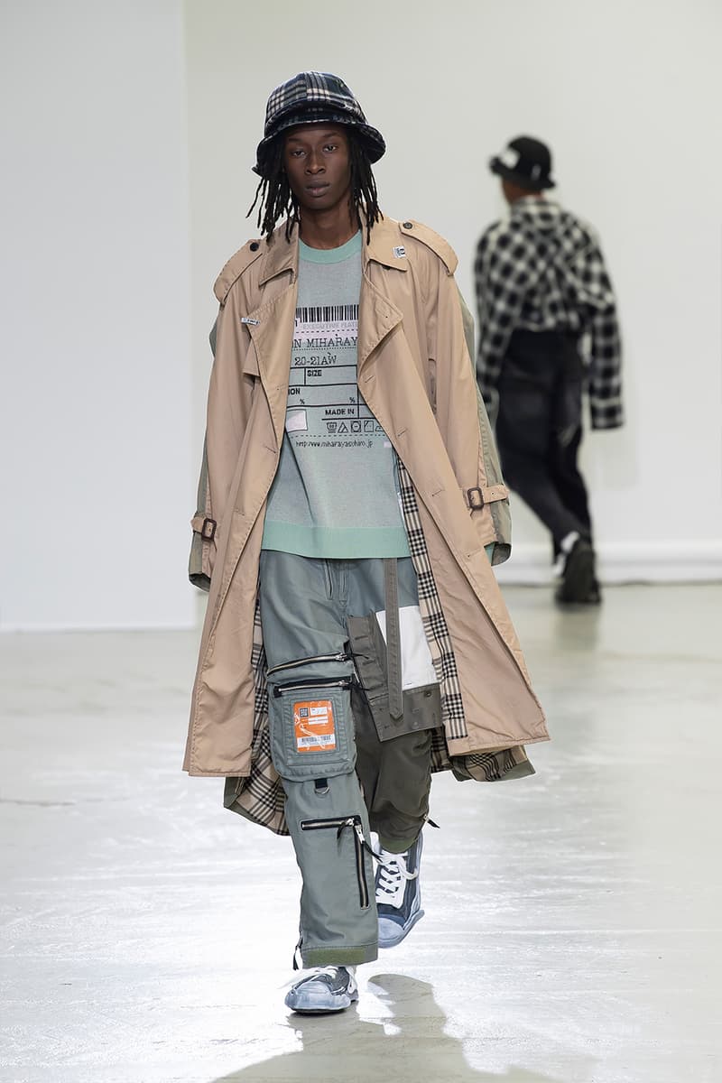 Maison Mihara Yasuhiro FW20 Paris Runway deconstruction 