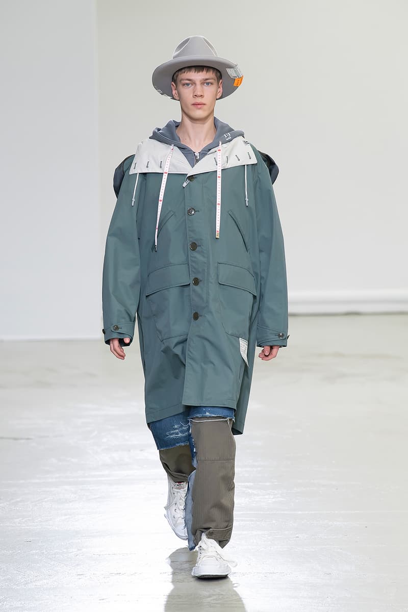 Maison Mihara Yasuhiro FW20 Paris Runway deconstruction