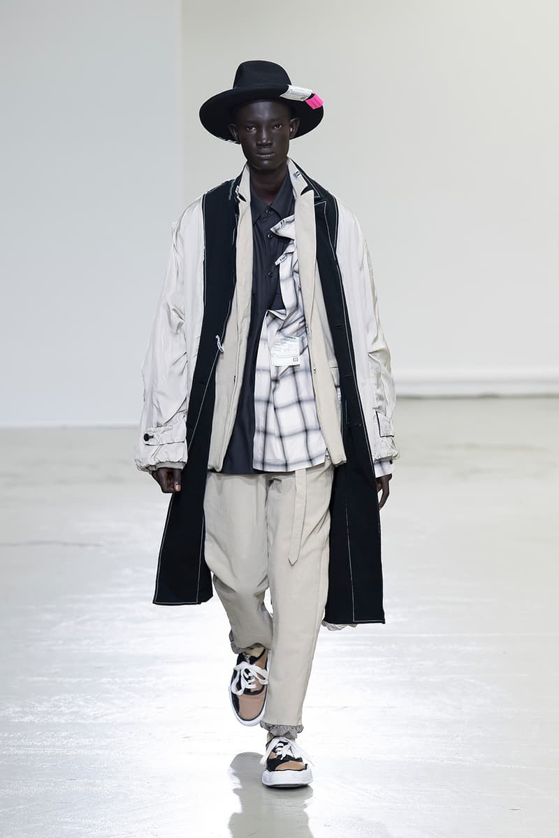 Maison Mihara Yasuhiro FW20 Paris Runway deconstruction 