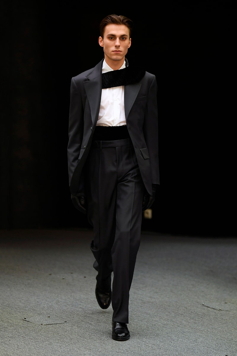 Namacheko Fall/Winter 2020 Runway Collection Paris Fashion Week Gagosian Gallery Gregory Crewdson “Somnambulism” Photographs America Suburbia Capes Dresses Jackets Coats Sweatshirts Shirts 