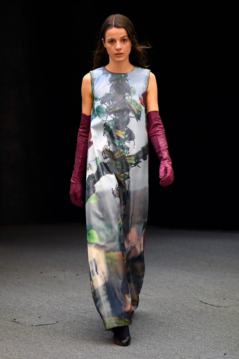 Namacheko Fall/Winter 2020 Runway Collection Paris Fashion Week Gagosian Gallery Gregory Crewdson “Somnambulism” Photographs America Suburbia Capes Dresses Jackets Coats Sweatshirts Shirts 
