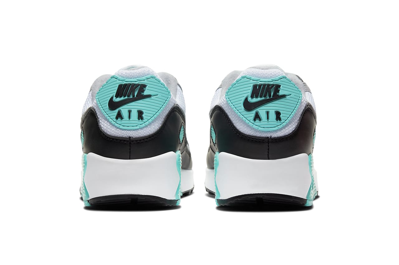 black and turquoise nike air max