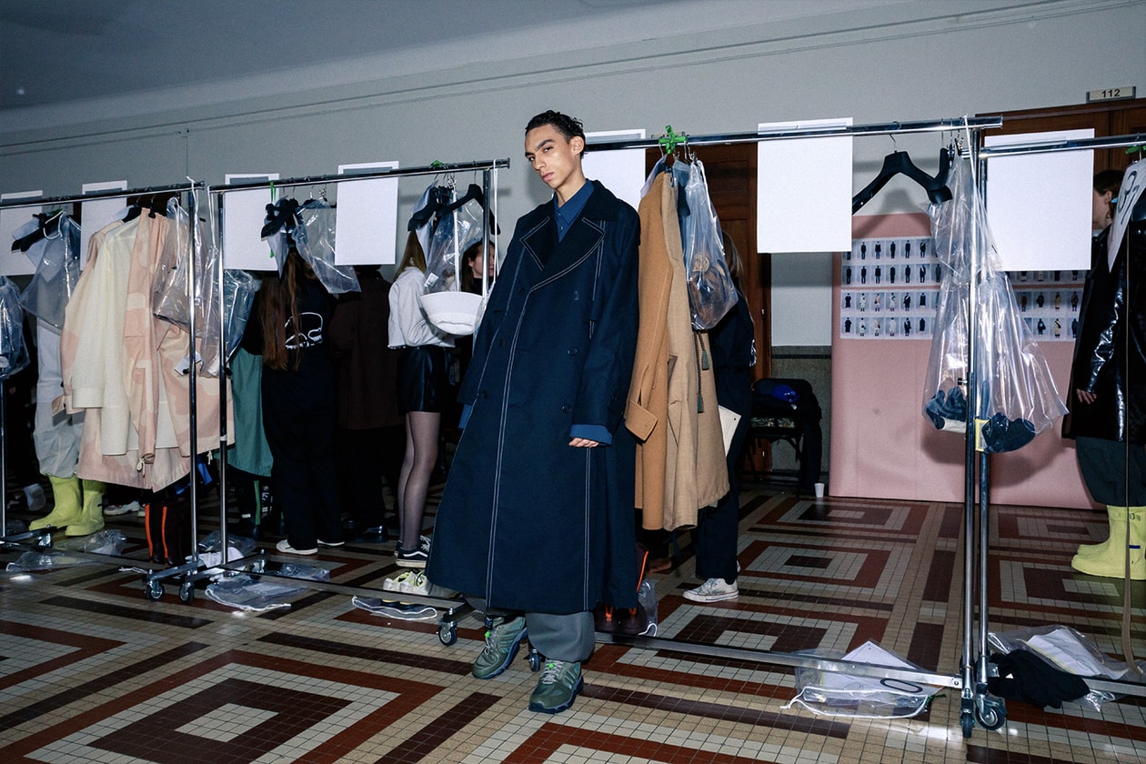 2020年秋冬コレクションのバックステージに潜入 OAMC FW20 Paris Fashion Week Runway Show Backstage collection luke meier bts look behind the scenes menswear pfw oamc adidas