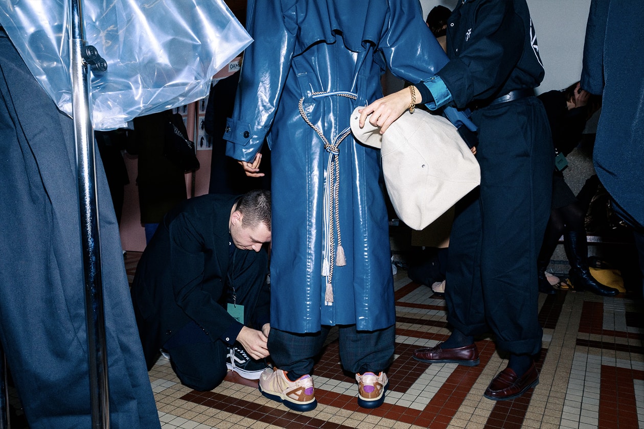 2020年秋冬コレクションのバックステージに潜入 OAMC FW20 Paris Fashion Week Runway Show Backstage collection luke meier bts look behind the scenes menswear pfw oamc adidas